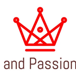 以下が含まれることがあります： 「Pride and Passion Shop」というテキストの下に赤い王冠のロゴがある。