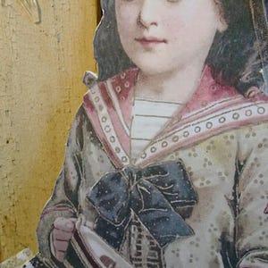 Wundervoller victorianischerPapier Anhänger ,ein Vintage Kind ,Länge 20 cm ..liebevoll handgefertigt, aus stabilem Karton..Und Spitze