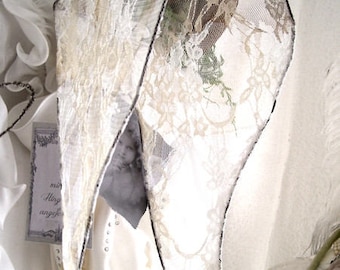 Angel wings made of partly antique material, lovingly handmade approx. 31 cm long brocante wings, wings made of lace beautiful