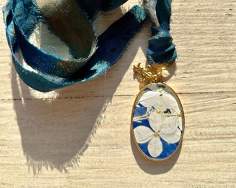 Fleur de Lis White Hydrangea pressed real flower necklace statement jewelry keepsake botanical preserved resin ecoprint hand dyed ribbon