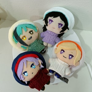 Turtle neck sweater for 10cm Twisted Wonderland plush (can personalized)