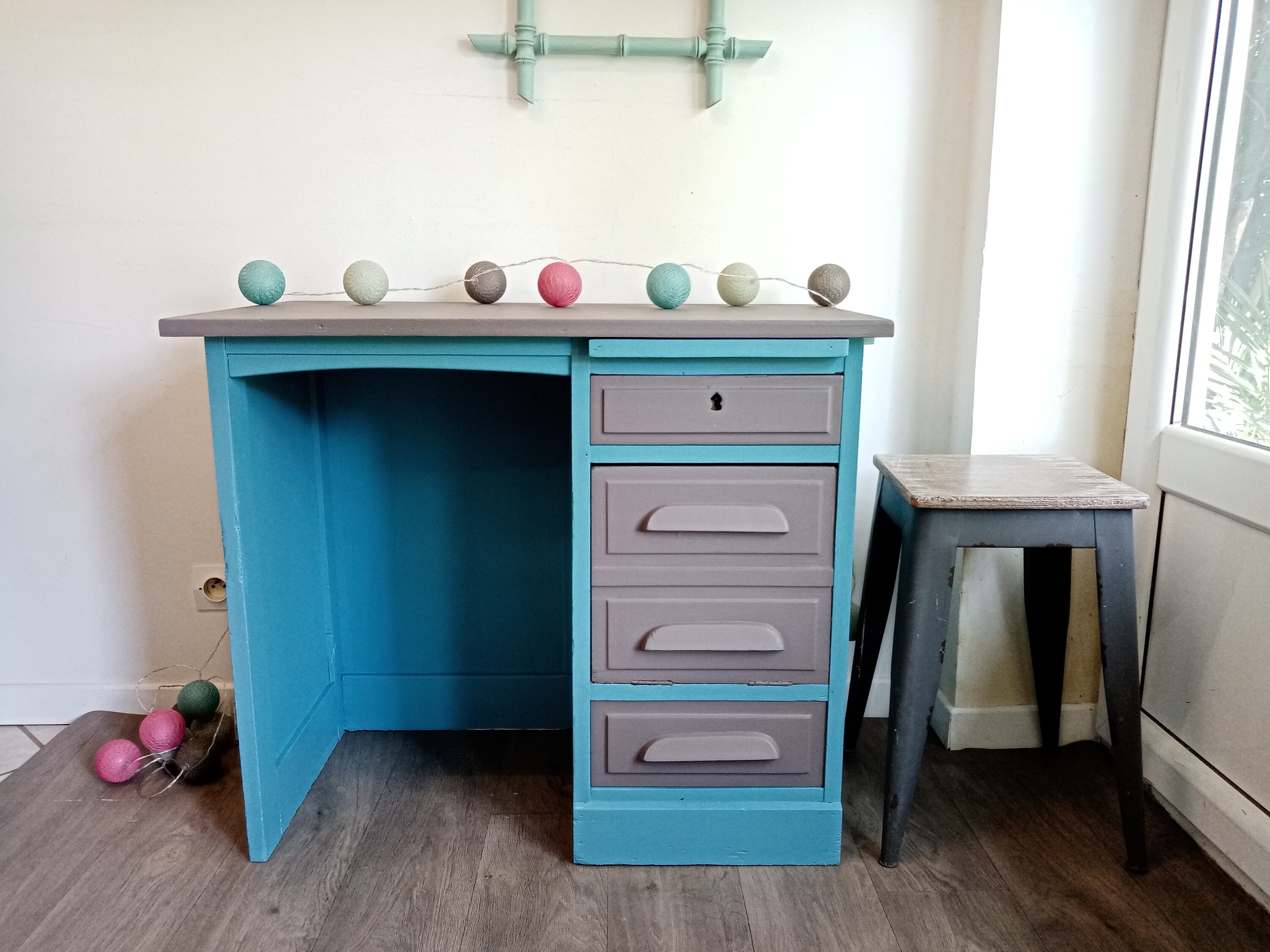 Bureau Enfant Ancien en Bois Massif Bleu et Gris