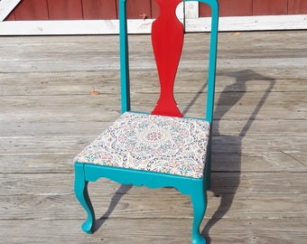 Pouting Chair Custom Painted with Colorful Seat Print (504)