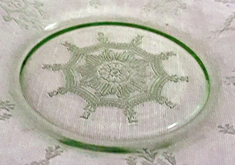 Vintage Anchor Hocking Green Depression Mis-Matched Glass Cup and Plate (601) image 3
