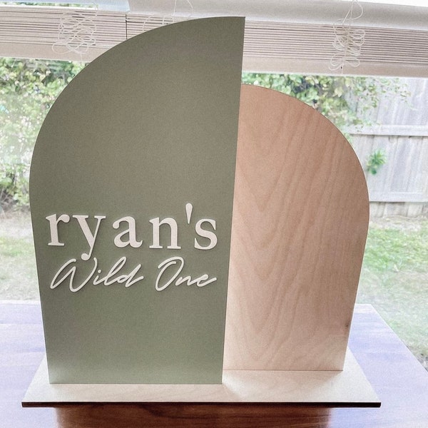 Custom Wooden Arch Sign - Etsy