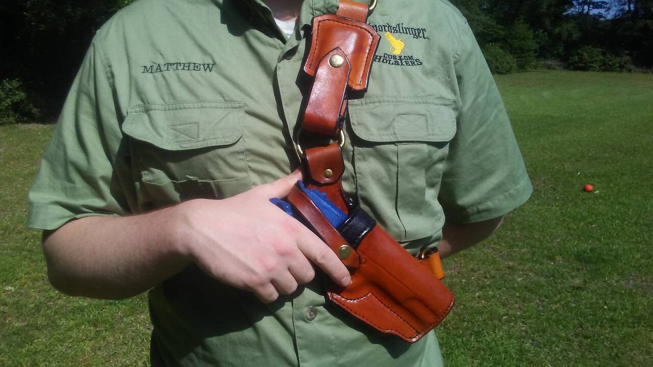 The Huntsman Alaska Style Chest Holster