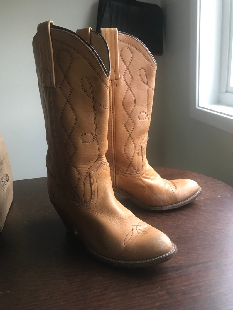 frye cowboy boots womens