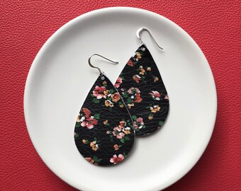 Leather Earrings- Tear Drop in midnight posie print. Hypoallergenic sterling silver hooks. Light weight earrings.
