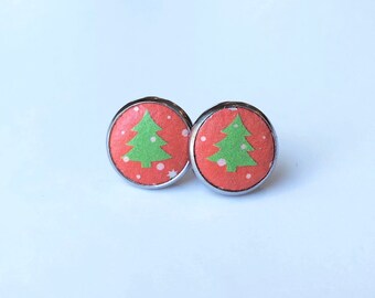 Leather studs in Christmas Tree print. Hypoallergenic surgical stainless steel bezel.