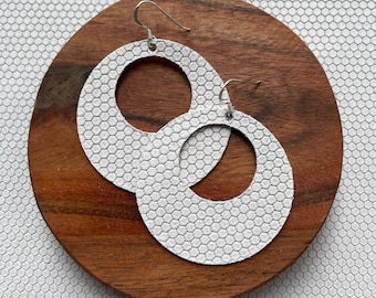 Leather earrings - The Eclipse in white honeycomb. Round earrings. Hypoallergenic sterling silver hooks. Light weight earrings.