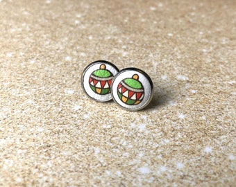 Leather studs in green Christmas Bauble print. Hypoallergenic surgical stainless steel bezel.