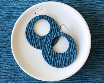 Leather earrings - The Eclipse Bamboo Weave in teal. Round earrings. Hypoallergenic sterling silver hooks. Light weight earrings.