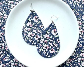 Leather Earrings- Tear Drop in pink petals print. Hypoallergenic sterling silver hooks. Light weight earrings. Floral earrings.