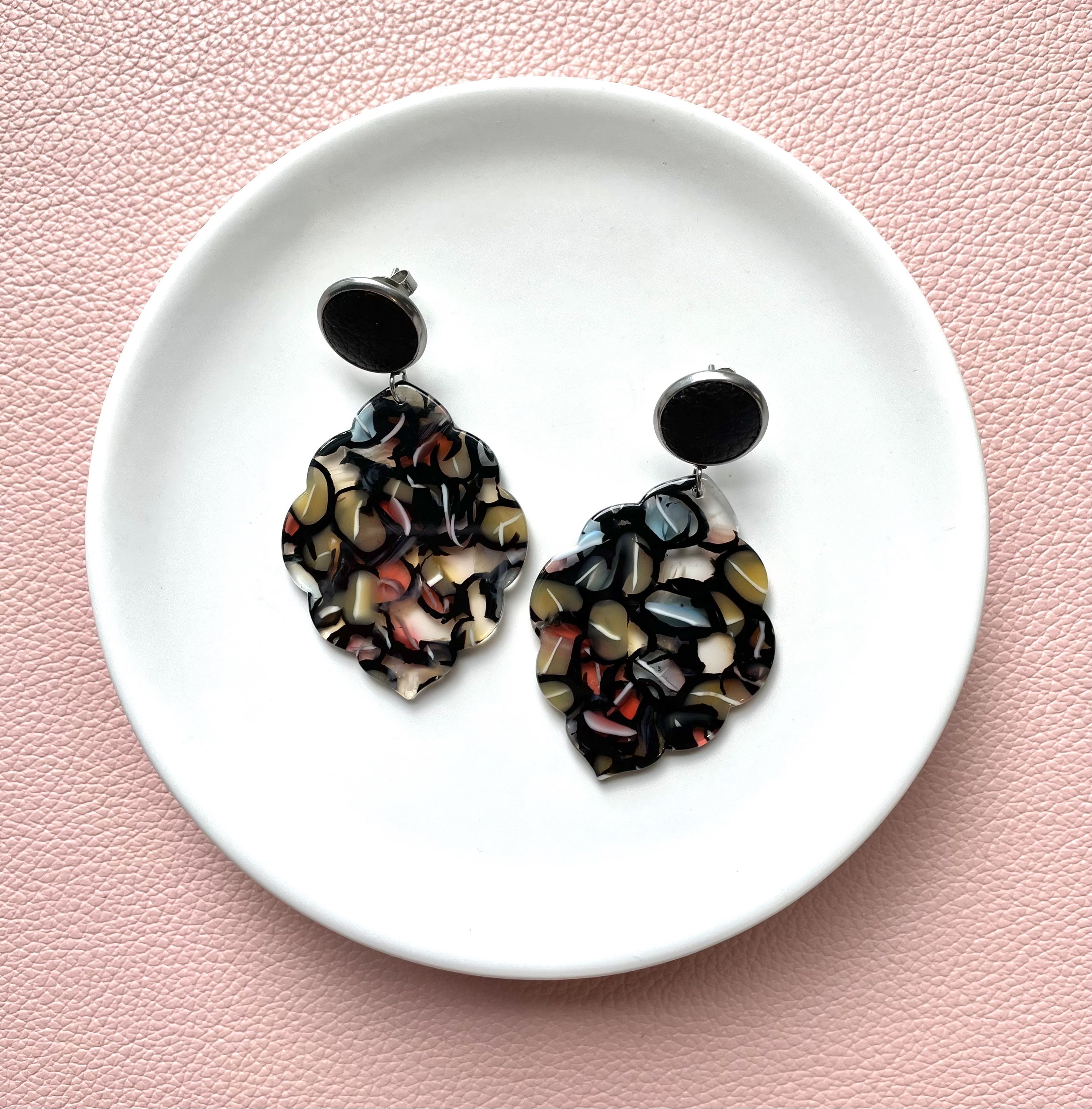 Stained glass resin earrings with 12mm black leather stud. Resin