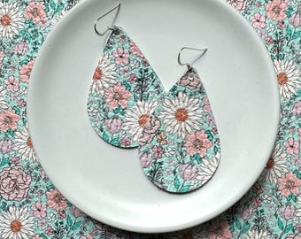 Leather Earrings- Tear Drop in boho floral print. Hypoallergenic sterling silver hooks. Light weight earrings. Floral earrings. Boho earring