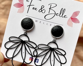 Black floral dangle earrings with 10mm leather stud. Hypoallergenic stainless steel. Black dangle earrings. Butterfly back.