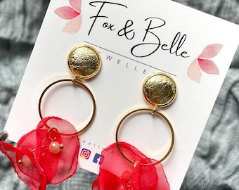 Leather earrings- dangle earrings in red poppy. Floral earrings. Flower earrings. 10mm gold leather stud. Light weight earrings. Red earring
