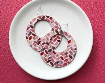 Cork earrings with leather backing - The Eclipse in pink chevron. Round earrings. Hypoallergenic sterling hooks. Light weight earrings.