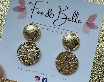 Small leather dangle earrings in gold. Gold earrings. Stainless steel. Light weight. Small version- 10mm stud 16mm circle