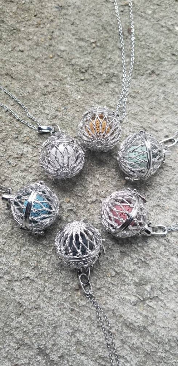 Tree of Life Essential Oil Diffuser Locket Pendant Necklace with Volcanic Beads