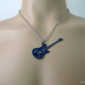 Collier pendentif guitare bleue acier N3626 image 4