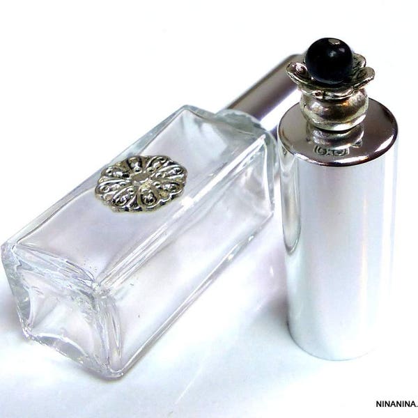 Vaporisateur de parfum de sac verre et métal argent N1038