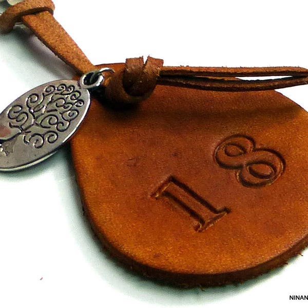 Porte-clés cuir arbre de vie personnalisé chiffres N5233
