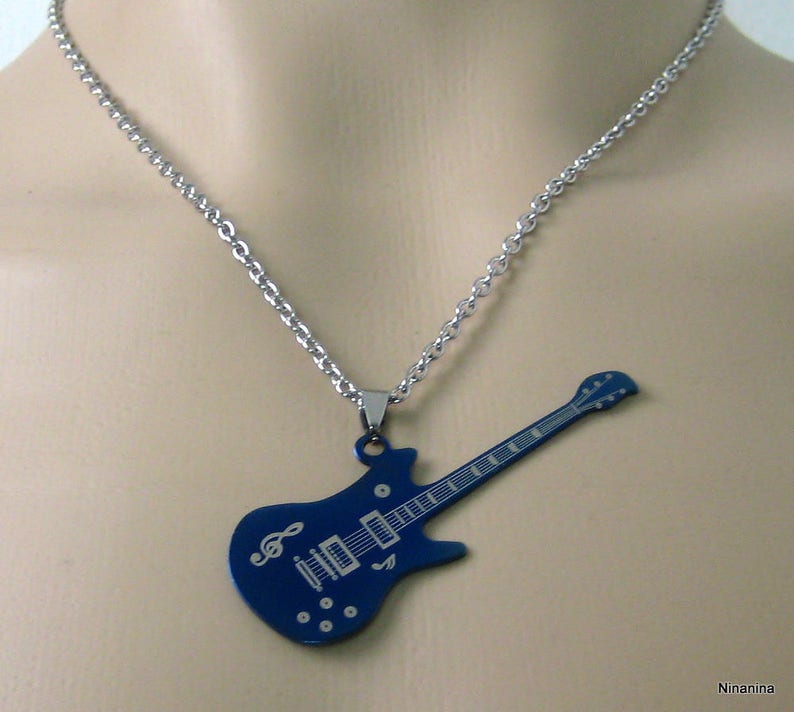 Collier pendentif guitare bleue acier N3626 image 2