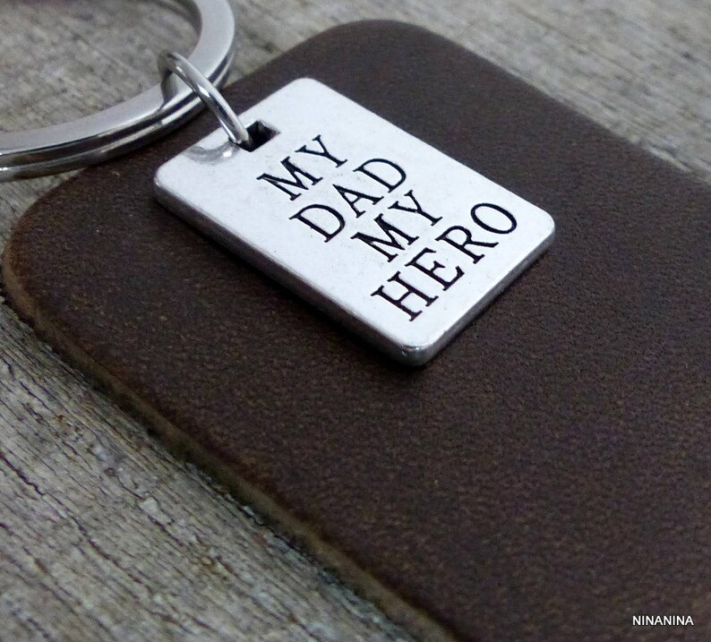 Porte-clé cuir MY DAD MY HERO N5270 image 2