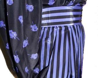 Boldly Striped Pencil Skirt