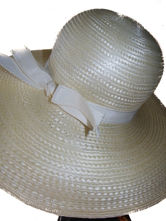 Wide Brim Straw Hat In White / Off White - image 5