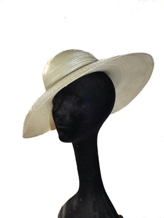 Wide Brim Straw Hat In White / Off White - image 2