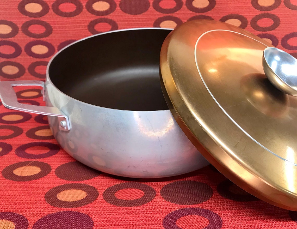 Vintage Regal Quality Aluminum Kewaskum WIS USA Two Tone Large Etsy