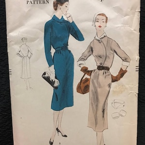 Vogue Pattern Vintage 7736 Size 14 original factory fold Rare find in this condition 1950&#39;s