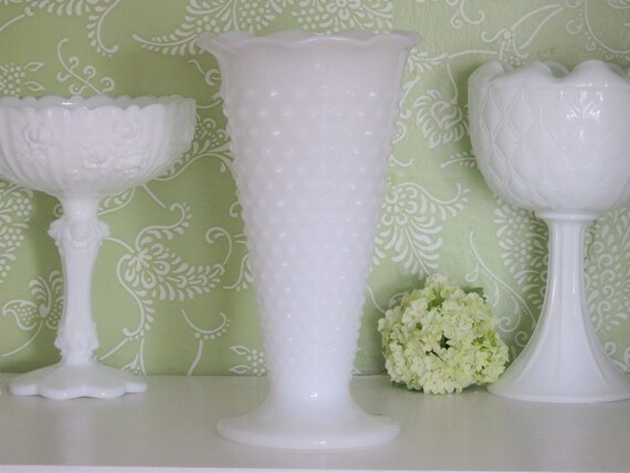 Vintage Milk Glass Vase Vintage Wedding White Vase Milk Glass Shabby Chic Farmhouse Decor Hobnail Vase Milk Glass Vase Haus Wohnen Wohndekor
