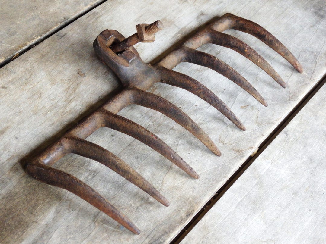 Antique Iron Rake Head, Rustic Garden Farm Tool, Farmhouse Porch Garden ...