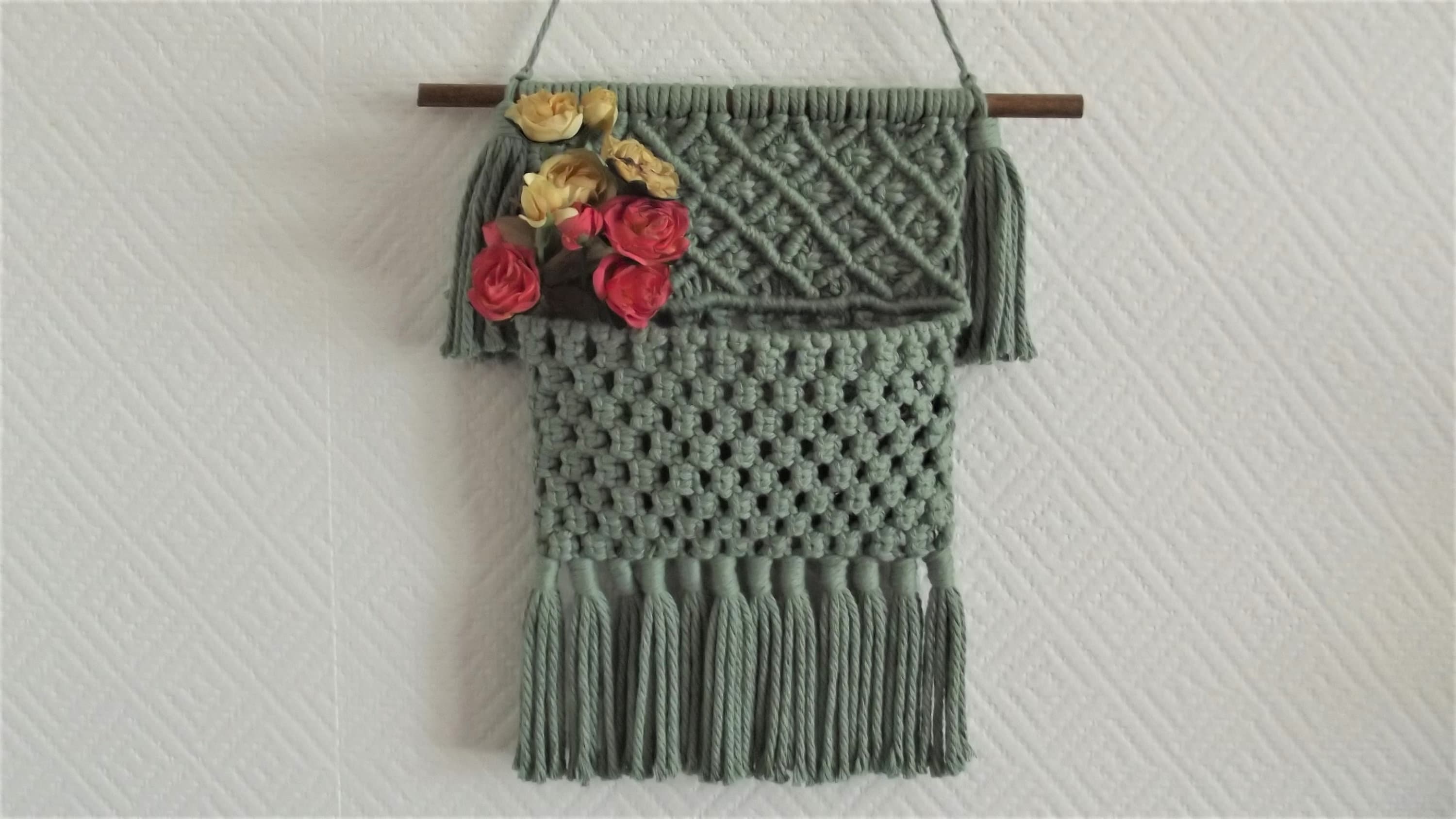 Pochette Décoration de Rangement Murale en Macramé