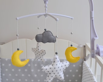 Mobile musical baby stars Moon and cloud grey and yellow @lacouturebytitia