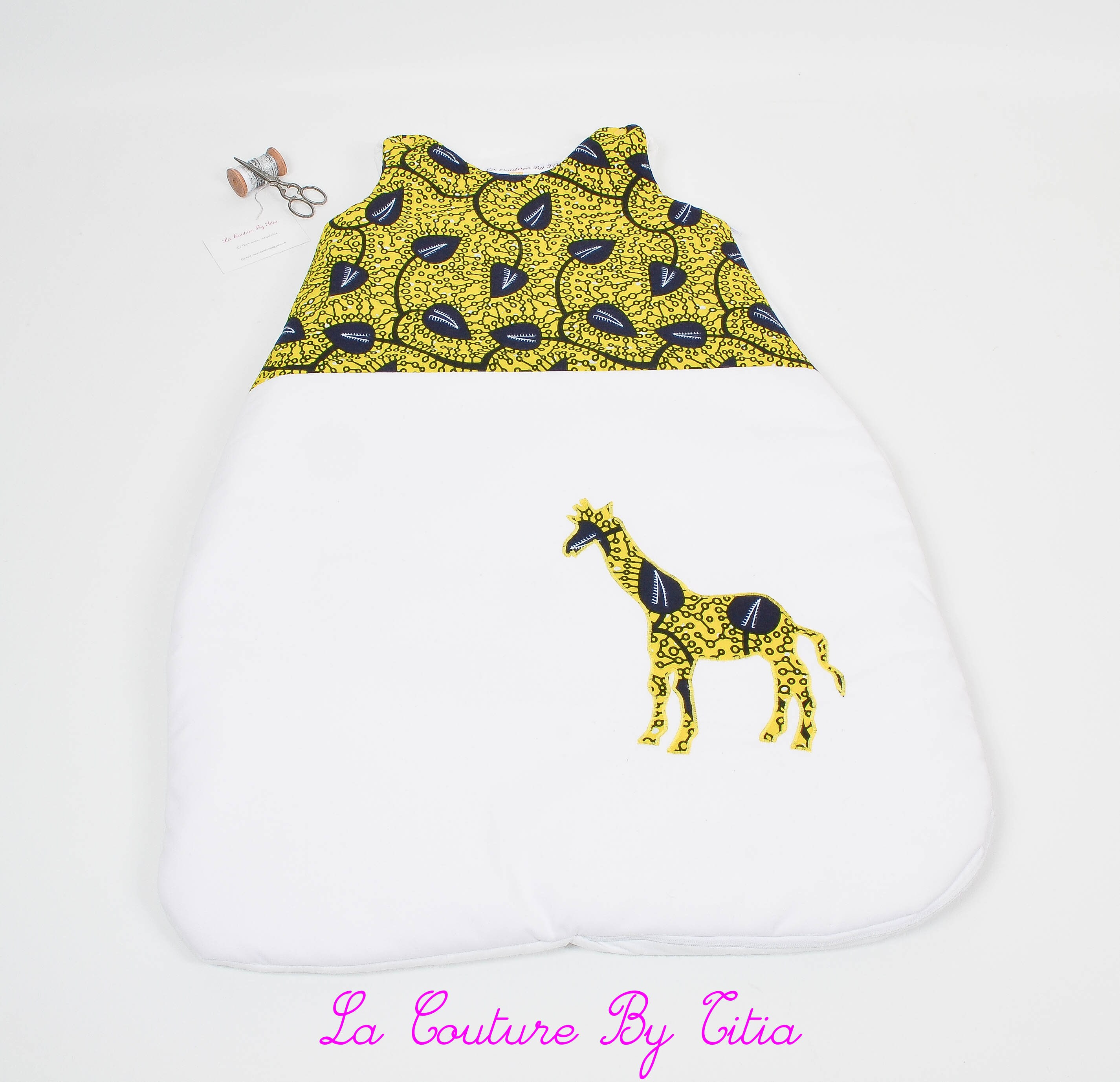 Turbulette Gigoteuse 0 - 6 Mois Fait Main Wax Blanc Jaune et Bleu Thème Savane Girafe Éléphant @laco