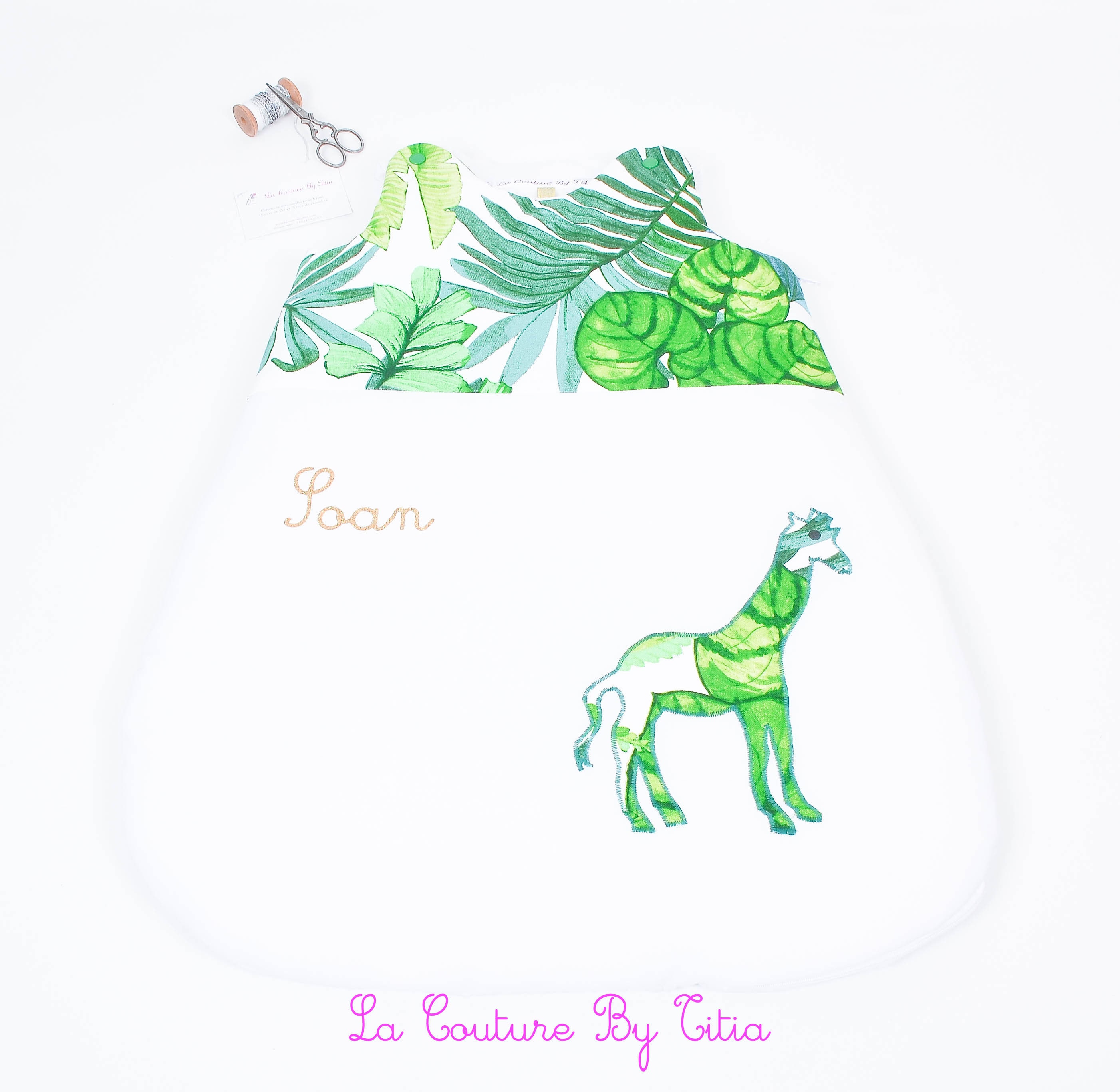 Turbulette Gigoteuse 0 - 6 Mois Fait Main Blanc Thème Savane, Jungle, Girafe et Éléphant @lacoutureb