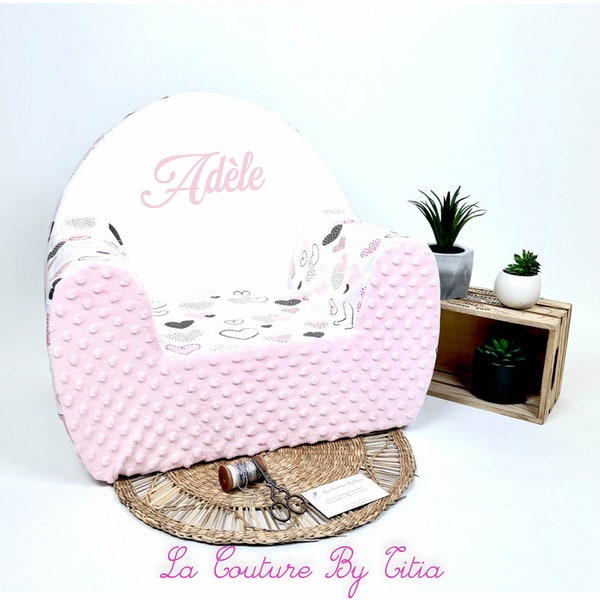 Fauteuil enfant, fauteuil enfant à personnaliser, fauteuil enfant club, fauteuil club enfant thème coeurs minky