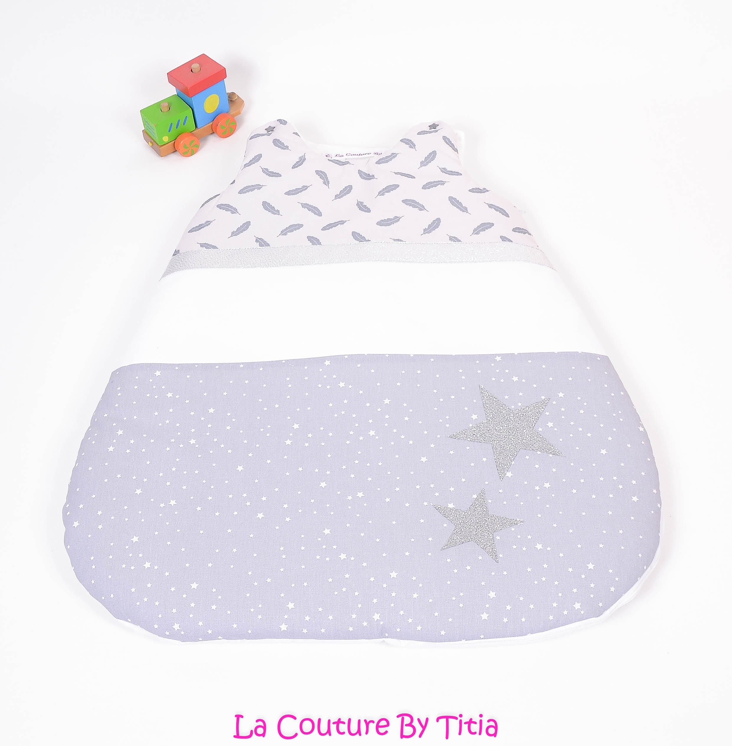 Turbulette Gigoteuse 0 - 6 Mois Fait Main Gris, Blanc et Étoiles Argent@lacouturebytitia