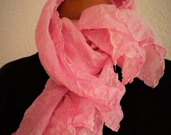 K1527 /// Treasure trove - KNÜLL(er) silk scarf - initial size approx. 90 x 90 cm - pink