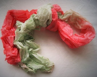 K166 /// TREASURE TROVE - KNÜLL(er) silk scarf salmon pink/green - original size approx. 45 x 180 cm