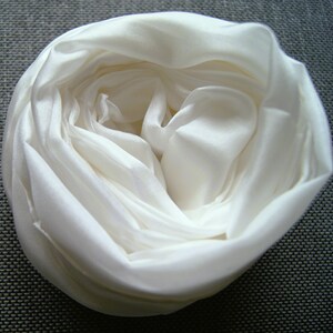 CHOIX DES TAILLES - Foulards en soie blanche unie - 100 % soie