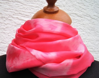 01077 /// Seidenschal - Abbinde Technik - pink-rosa - ca.40x150cm