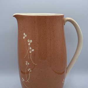 Vintage Terra Cotta Steinzeug Krug: Gesprenkelte Weißklee