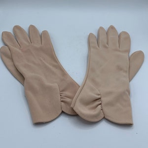 Nylasuede by Hansen Ladies Gloves Vintage 60's Size 6 1/2 Tan Very Vintage Cool image 1