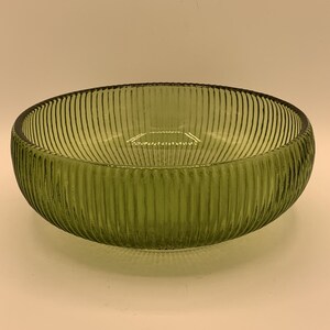 Vintage Green Brody Lettuce Textured Bowl 6 Tall