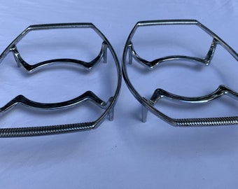 2 Corningware metal trivets - holds 7" corningware cookware